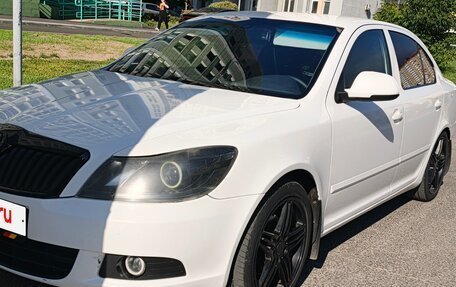 Skoda Octavia, 2010 год, 700 000 рублей, 2 фотография