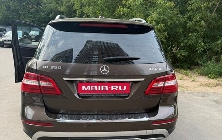 Mercedes-Benz M-Класс, 2013 год, 2 000 000 рублей, 2 фотография