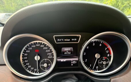 Mercedes-Benz M-Класс, 2013 год, 2 000 000 рублей, 15 фотография