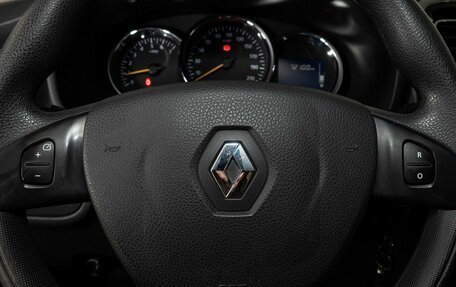 Renault Logan II, 2017 год, 980 000 рублей, 9 фотография