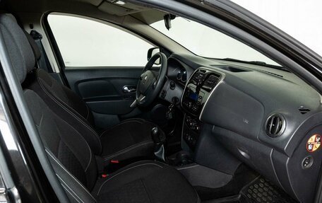 Renault Logan II, 2017 год, 980 000 рублей, 6 фотография
