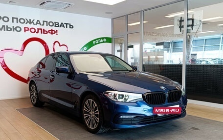 BMW 5 серия, 2017 год, 2 453 000 рублей, 3 фотография