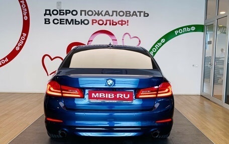 BMW 5 серия, 2017 год, 2 453 000 рублей, 5 фотография