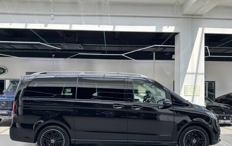Mercedes-Benz V-Класс, 2026 год, 14 890 000 рублей, 8 фотография