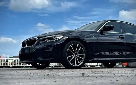 BMW 3 серия, 2022 год, 2 810 000 рублей, 2 фотография