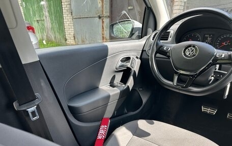 Volkswagen Polo VI (EU Market), 2016 год, 1 300 000 рублей, 4 фотография