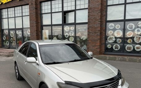 Toyota Camry V40, 2003 год, 930 000 рублей, 1 фотография