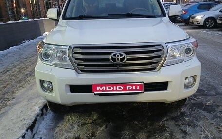Toyota Land Cruiser 200, 2013 год, 3 200 000 рублей, 1 фотография