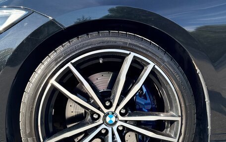 BMW 3 серия, 2019 год, 3 900 000 рублей, 20 фотография