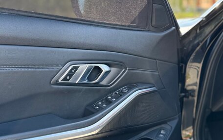 BMW 3 серия, 2019 год, 3 900 000 рублей, 33 фотография