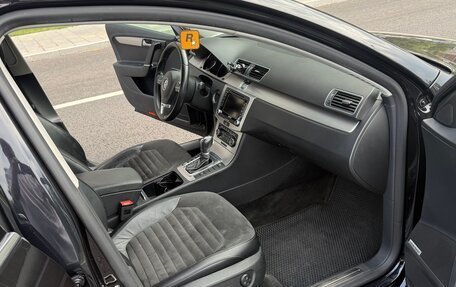 Volkswagen Passat B7, 2011 год, 1 300 000 рублей, 21 фотография