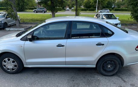 Volkswagen Polo VI (EU Market), 2011 год, 650 000 рублей, 3 фотография