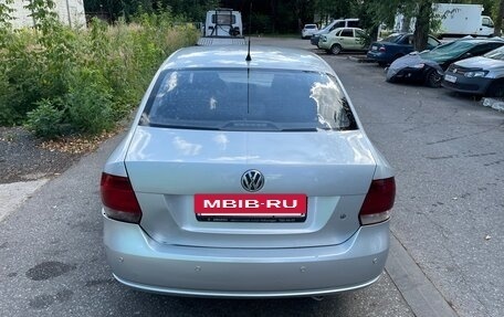 Volkswagen Polo VI (EU Market), 2011 год, 650 000 рублей, 4 фотография