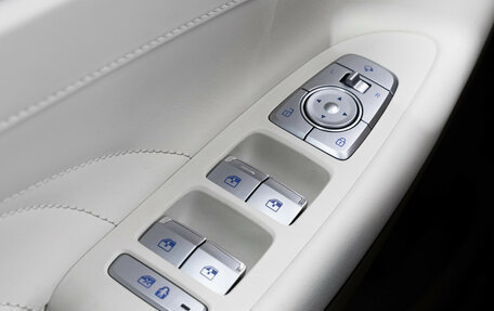 Hyundai Grandeur, 2021 год, 4 750 000 рублей, 22 фотография