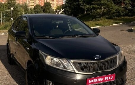 KIA Rio III рестайлинг, 2011 год, 820 000 рублей, 1 фотография