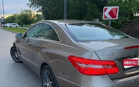 Mercedes-Benz E-Класс, 2012 год, 1 600 000 рублей, 7 фотография