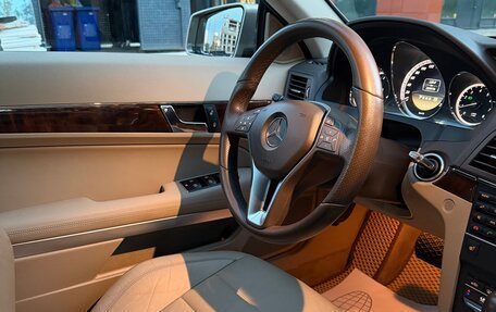 Mercedes-Benz E-Класс, 2012 год, 1 600 000 рублей, 15 фотография
