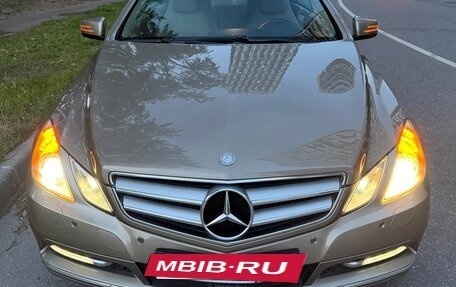 Mercedes-Benz E-Класс, 2012 год, 1 600 000 рублей, 21 фотография