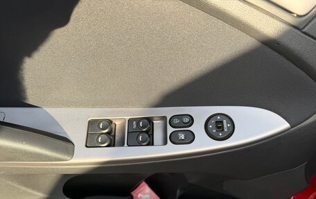 Hyundai Solaris II рестайлинг, 2014 год, 970 000 рублей, 8 фотография