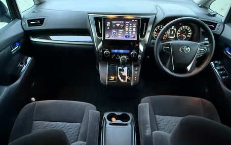 Toyota Vellfire II, 2016 год, 3 150 000 рублей, 15 фотография