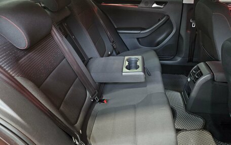 Volkswagen Jetta VI, 2017 год, 1 499 000 рублей, 13 фотография