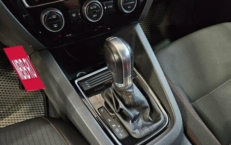 Volkswagen Jetta VI, 2017 год, 1 499 000 рублей, 16 фотография
