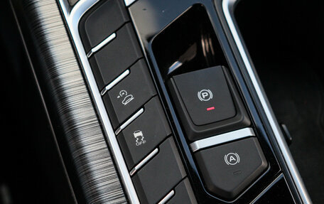Geely Tugella FY11, 2022 год, 2 700 000 рублей, 16 фотография