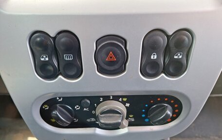 Renault Logan I, 2011 год, 300 000 рублей, 11 фотография