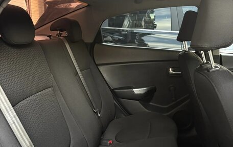 KIA Rio III рестайлинг, 2011 год, 820 000 рублей, 10 фотография