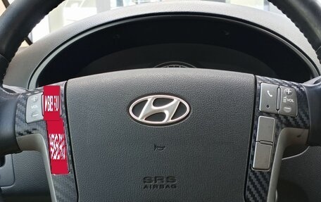 Hyundai Grand Starex Grand Starex I рестайлинг 2, 2009 год, 1 199 000 рублей, 12 фотография