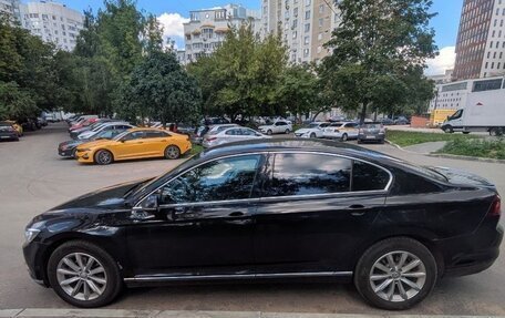 Volkswagen Passat B8 рестайлинг, 2018 год, 1 250 000 рублей, 3 фотография