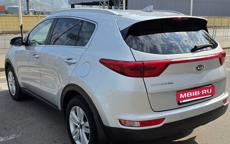 KIA Sportage IV рестайлинг, 2018 год, 1 850 000 рублей, 5 фотография