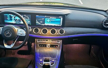 Mercedes-Benz E-Класс, 2019 год, 3 585 000 рублей, 8 фотография
