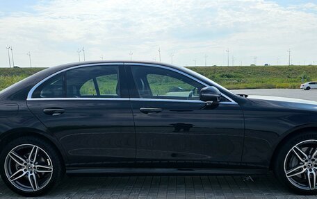 Mercedes-Benz E-Класс, 2019 год, 3 585 000 рублей, 3 фотография