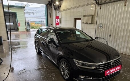 Volkswagen Passat B8 рестайлинг, 2017 год, 1 700 000 рублей, 4 фотография