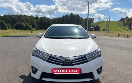Toyota Corolla, 2014 год, 1 170 000 рублей, 2 фотография