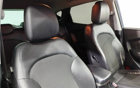 Hyundai ix35 I рестайлинг, 2012 год, 1 155 000 рублей, 23 фотография
