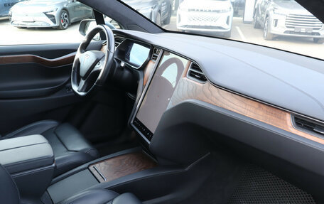 Tesla Model X I, 2018 год, 3 799 000 рублей, 10 фотография