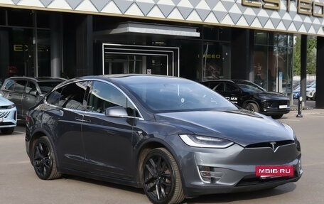 Tesla Model X I, 2018 год, 3 799 000 рублей, 3 фотография