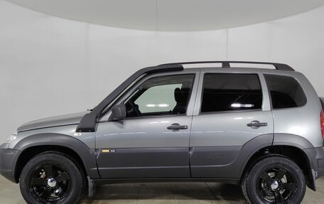 Chevrolet Niva I рестайлинг, 2018 год, 860 000 рублей, 4 фотография