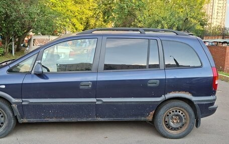 Opel Zafira A рестайлинг, 2000 год, 160 000 рублей, 3 фотография