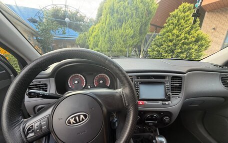 KIA Rio II, 2011 год, 650 000 рублей, 9 фотография
