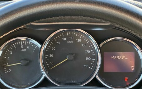 Renault Duster I рестайлинг, 2017 год, 1 369 000 рублей, 31 фотография