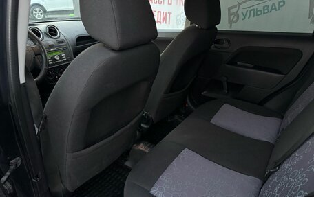 Ford Fiesta, 2006 год, 380 000 рублей, 13 фотография