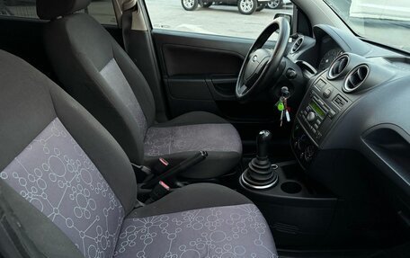 Ford Fiesta, 2006 год, 380 000 рублей, 20 фотография