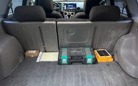 Toyota Matrix, 2004 год, 330 000 рублей, 8 фотография