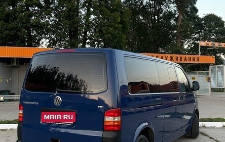 Volkswagen Transporter T5 рестайлинг, 2009 год, 1 950 000 рублей, 4 фотография