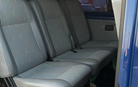 Volkswagen Transporter T5 рестайлинг, 2009 год, 1 950 000 рублей, 12 фотография