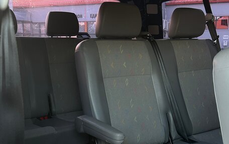 Volkswagen Transporter T5 рестайлинг, 2009 год, 1 950 000 рублей, 10 фотография
