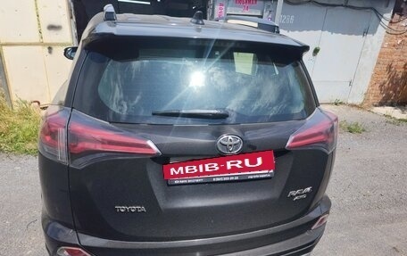 Toyota RAV4, 2016 год, 2 570 000 рублей, 4 фотография